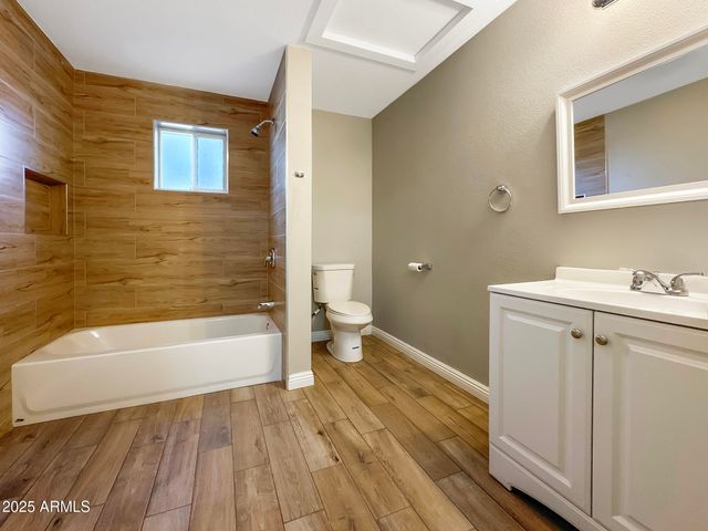 1206 E Greenway Drive, Tempe, AZ 85282