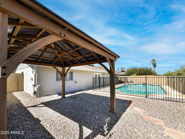 1206 E Greenway Drive, Tempe, AZ 85282