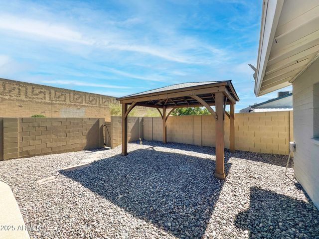1206 E Greenway Drive, Tempe, AZ 85282