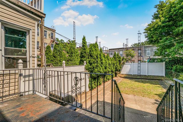 1880 Bleecker Street, Ridgewood, NY 11385