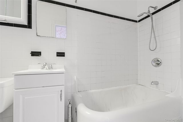 1880 Bleecker Street, Ridgewood, NY 11385