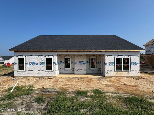 201 Ashley Heights Drive, Aberdeen, NC 28315