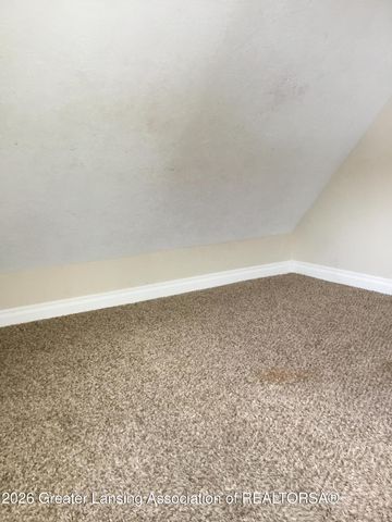 1621 Robertson Avenue, Lansing, MI 48915