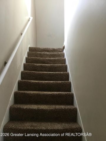 1621 Robertson Avenue, Lansing, MI 48915