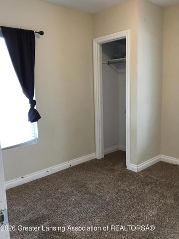 1621 Robertson Avenue, Lansing, MI 48915