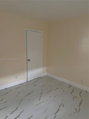 6470 NW 20th Court 2r, Sunrise, FL 33313