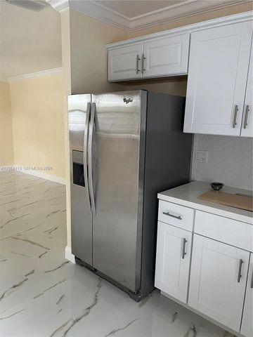 6470 NW 20th Court 2r, Sunrise, FL 33313