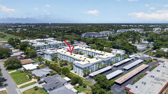 1706 BELLEAIR FOREST DRIVE 220, Belleair, FL 33756
