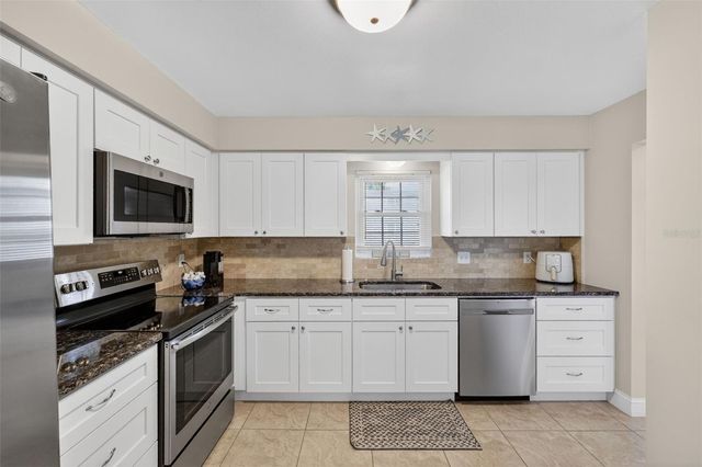 1706 BELLEAIR FOREST DRIVE 220, Belleair, FL 33756