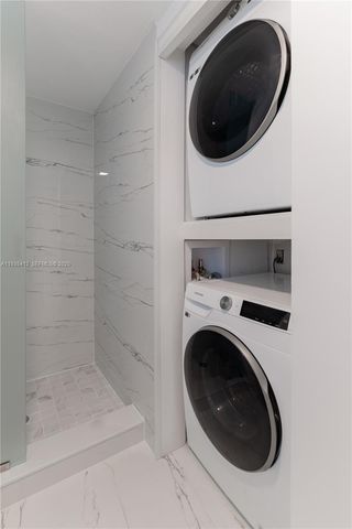 8435 Casa Del Lago 22-C, Boca Raton, FL 33433