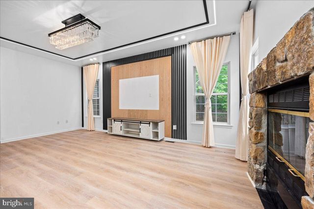 48 CHANCELLOR PARK DR, Mays Landing, NJ 08330