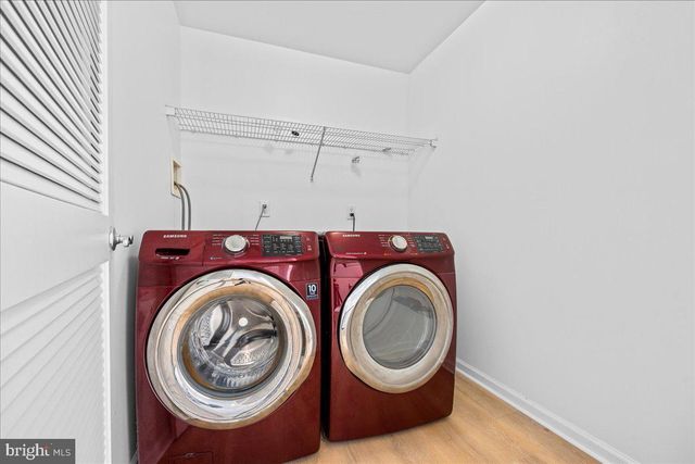 48 CHANCELLOR PARK DR, Mays Landing, NJ 08330