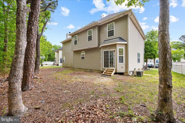 48 CHANCELLOR PARK DR, Mays Landing, NJ 08330