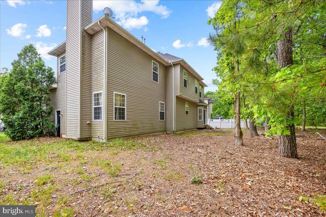 48 CHANCELLOR PARK DR, Mays Landing, NJ 08330