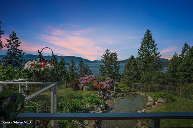 311 School Rd, Hope, ID 83836