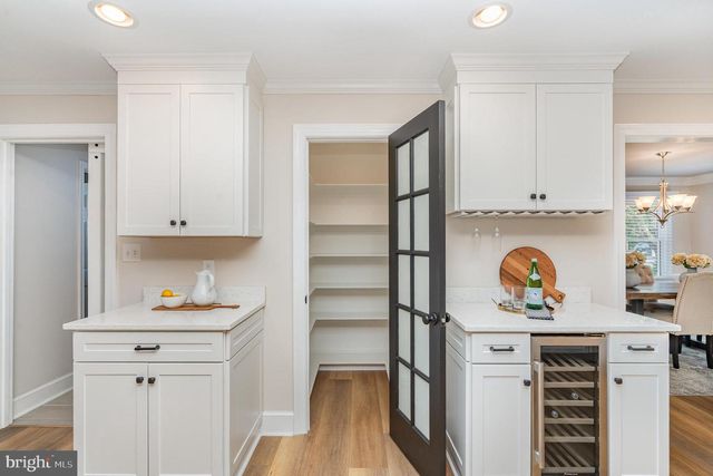 2 HUNTERS CT, Fredericksburg, VA 22405