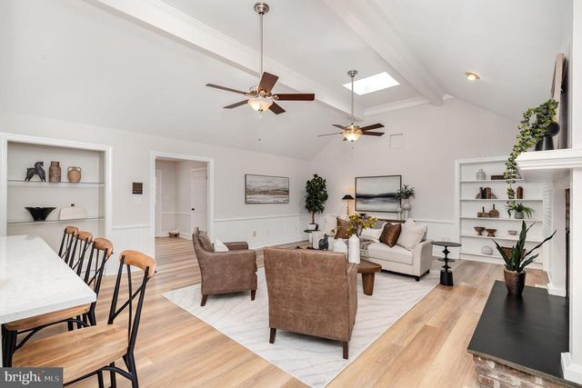 2 HUNTERS CT, Fredericksburg, VA 22405