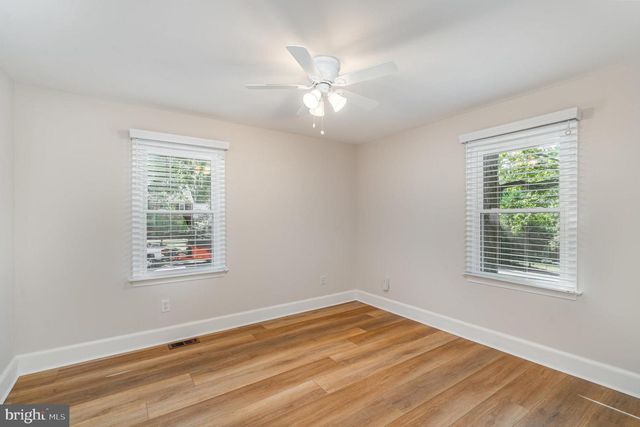 2 HUNTERS CT, Fredericksburg, VA 22405