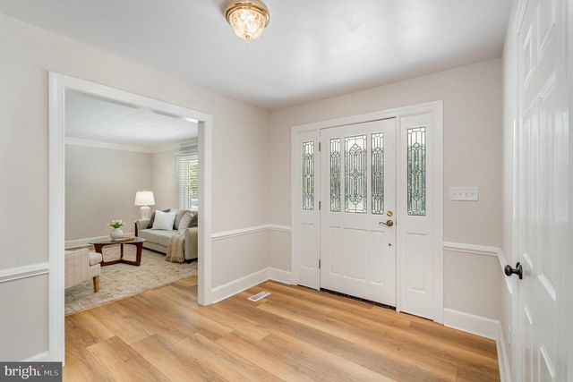 2 HUNTERS CT, Fredericksburg, VA 22405
