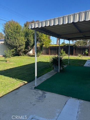 16245 Londelius, North Hills (los Angeles), CA 91343