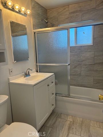 16245 Londelius, North Hills (los Angeles), CA 91343