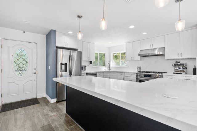 19998 Spring Valley Rd, Plymouth, CA 95669