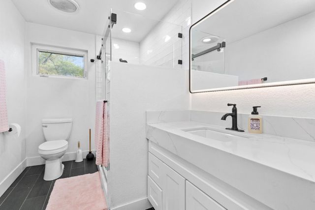 19998 Spring Valley Rd, Plymouth, CA 95669