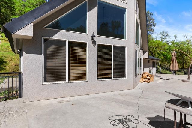 19998 Spring Valley Rd, Plymouth, CA 95669