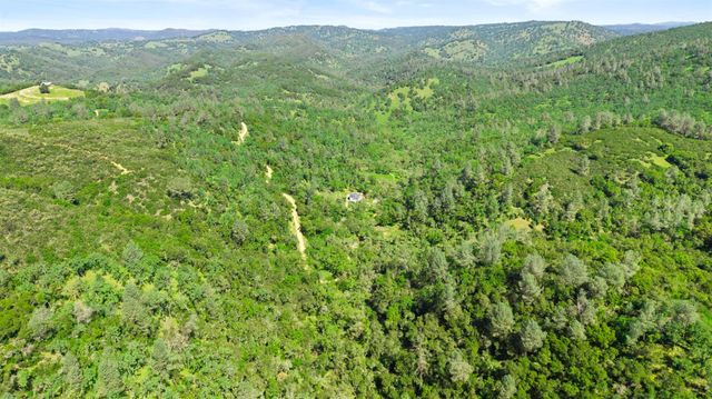 19998 Spring Valley Rd, Plymouth, CA 95669
