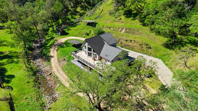 19998 Spring Valley Rd, Plymouth, CA 95669