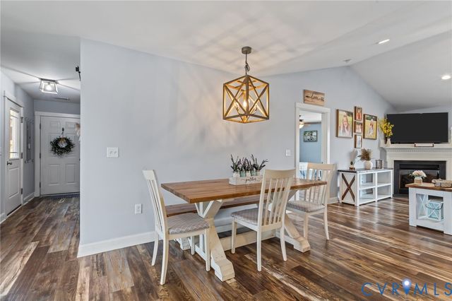 63 River Bluff Dr, Manquin, VA 23106