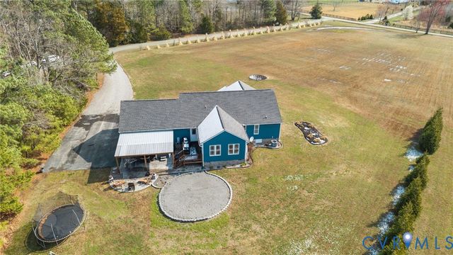 63 River Bluff Dr, Manquin, VA 23106