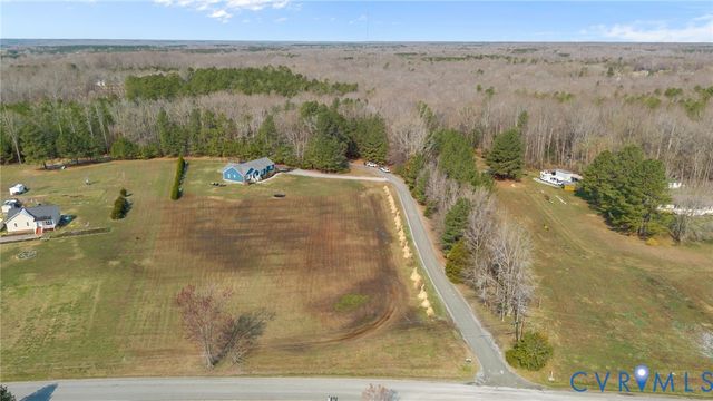 63 River Bluff Dr, Manquin, VA 23106