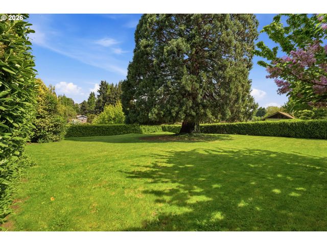 800 Nw SLUMAN Rd, Vancouver, WA 98665