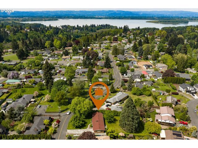 800 Nw SLUMAN Rd, Vancouver, WA 98665