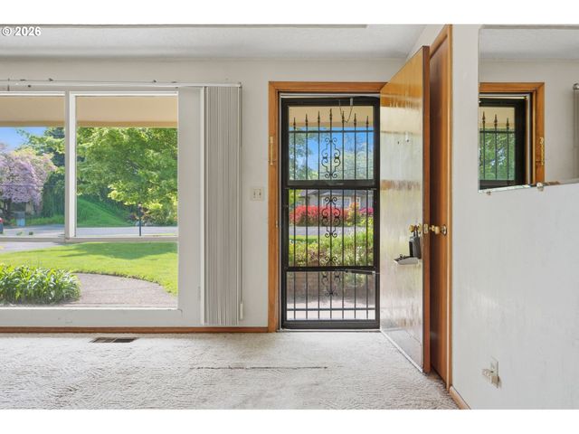 800 Nw SLUMAN Rd, Vancouver, WA 98665