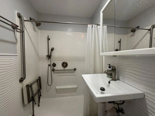 325 Elm Avenue, Imperial Beach, CA 91932