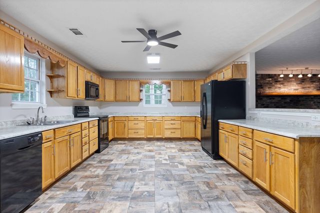 25 Gas Line Road, Phenix City, AL 36870