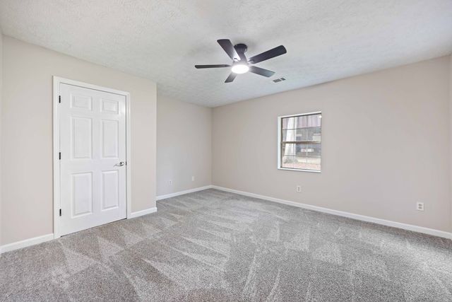25 Gas Line Road, Phenix City, AL 36870