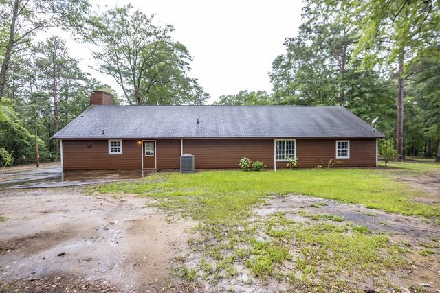 25 Gas Line Road, Phenix City, AL 36870