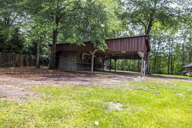 25 Gas Line Road, Phenix City, AL 36870