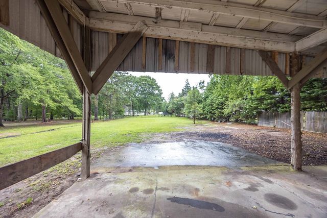 25 Gas Line Road, Phenix City, AL 36870