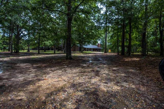 25 Gas Line Road, Phenix City, AL 36870