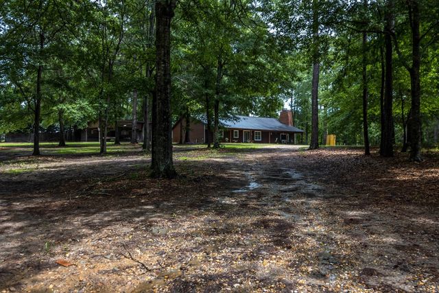25 Gas Line Road, Phenix City, AL 36870