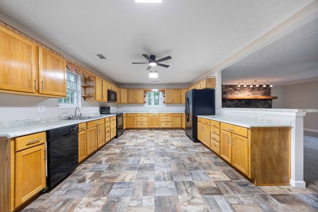 25 Gas Line Road, Phenix City, AL 36870