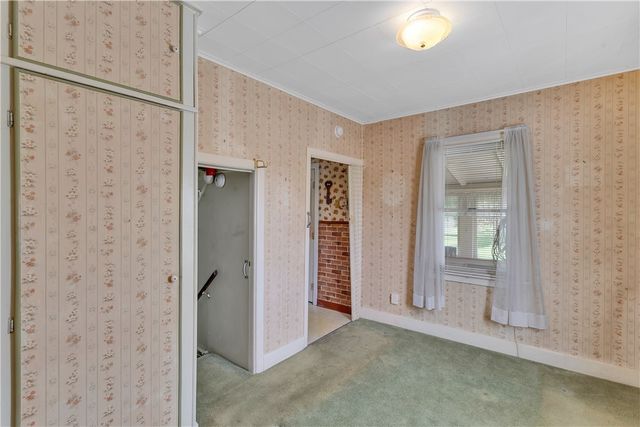 208 Center St, Daugherty Twp, PA 15066