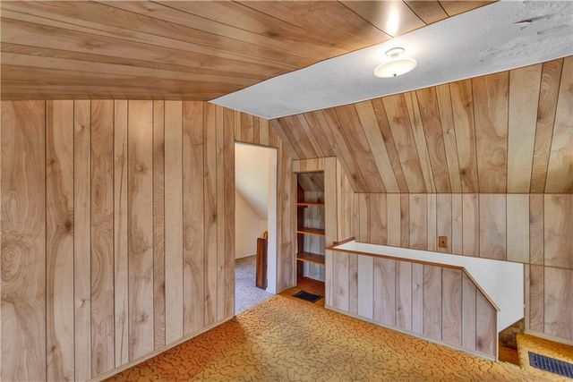 208 Center St, Daugherty Twp, PA 15066