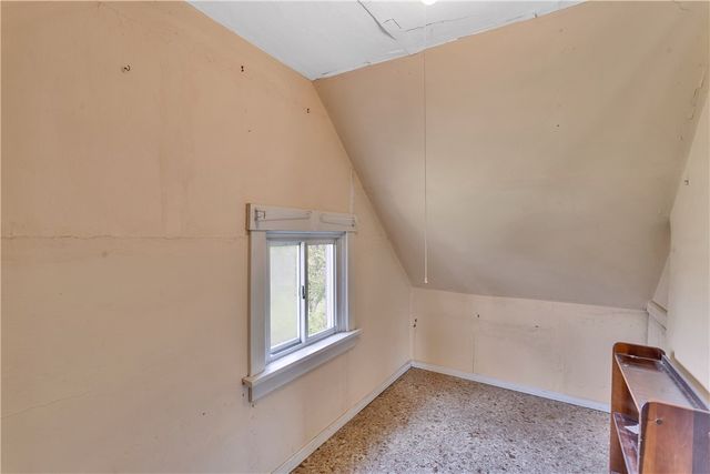 208 Center St, Daugherty Twp, PA 15066