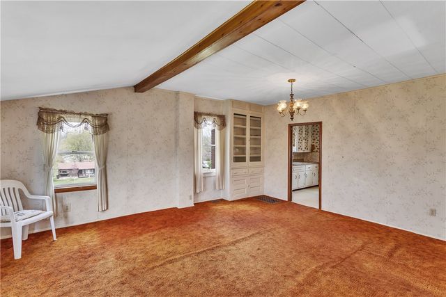 208 Center St, Daugherty Twp, PA 15066