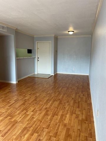 2820 S Bartell Drive 24, Houston, TX 77054